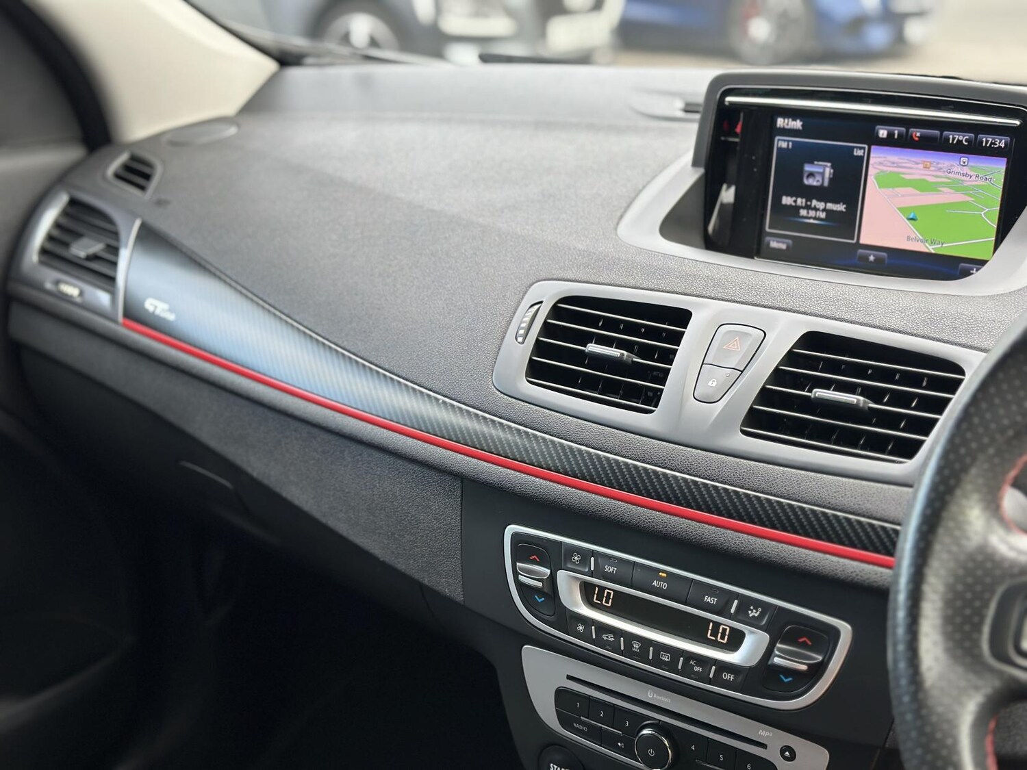 Used Renault Megane 2015 for sale - 77525267: Photo 25