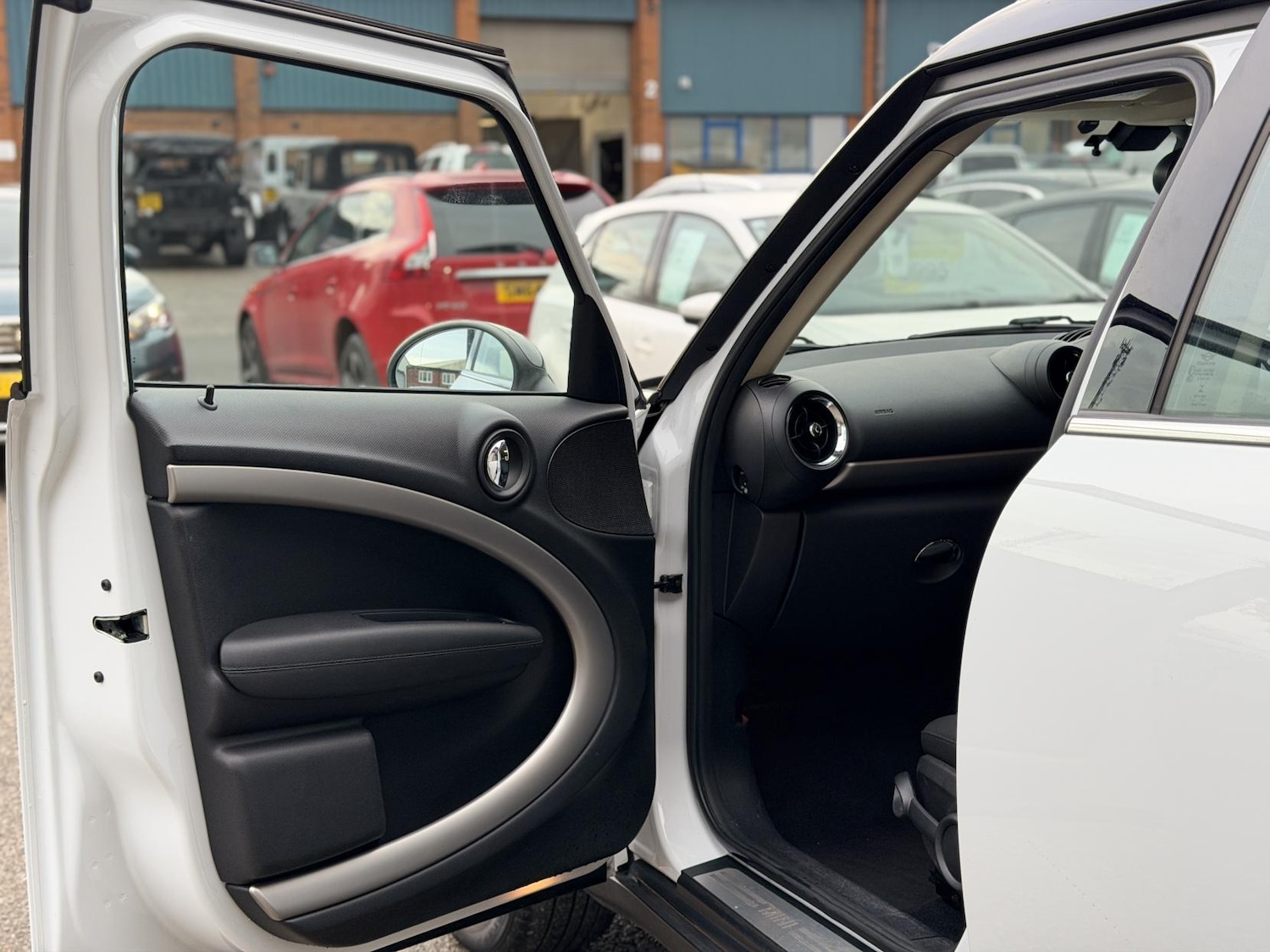 Used MINI Countryman 2015 for sale - 76560665: Photo 26