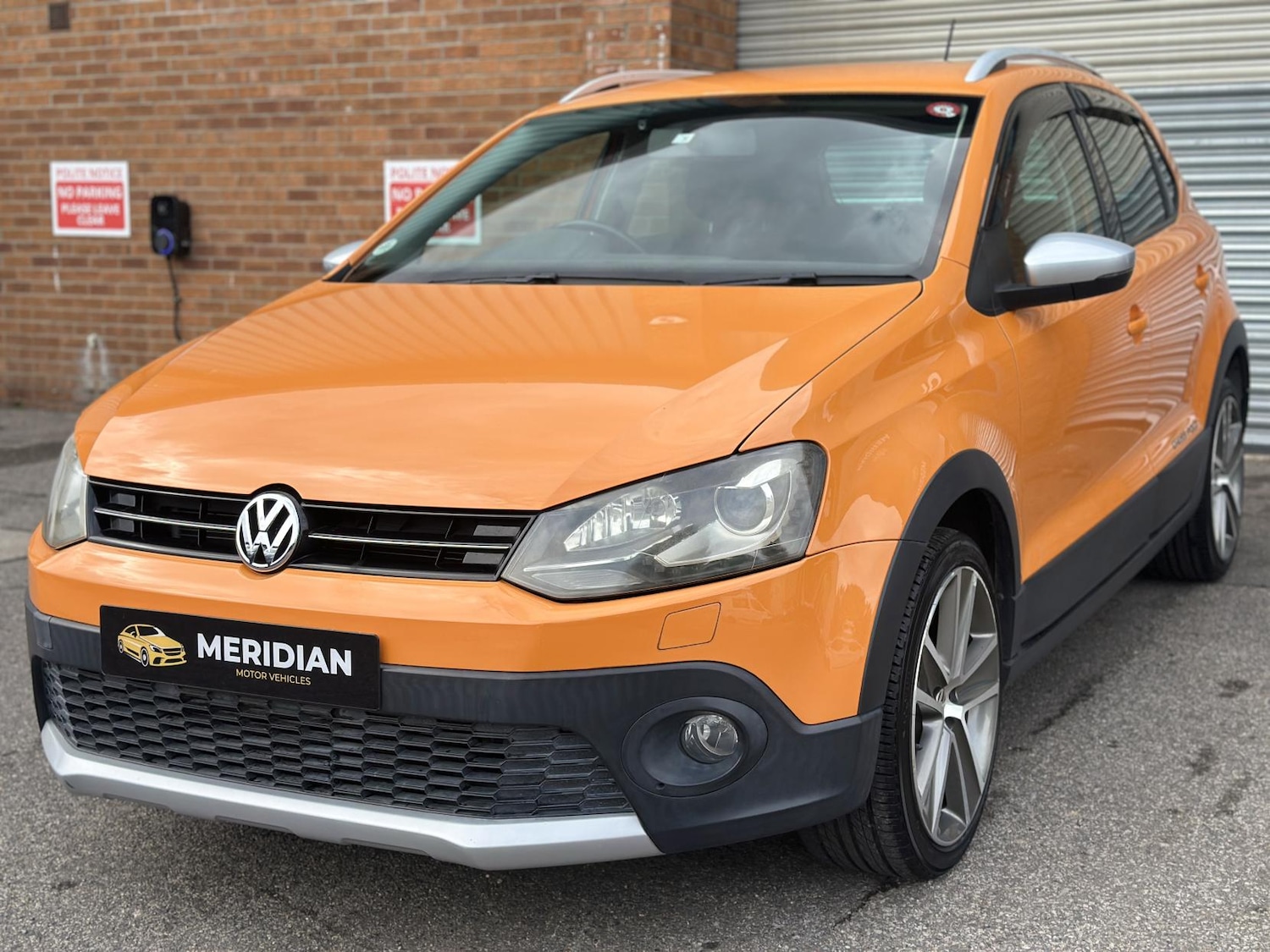 Used Volkswagen Polo 2014 for sale - 76226130: Photo 5