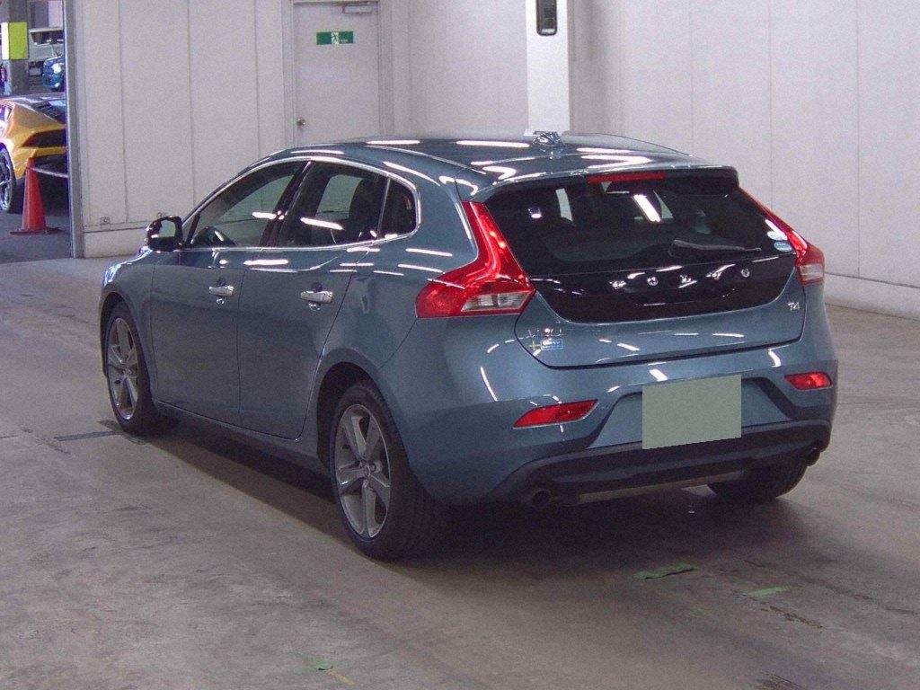 Used Volvo V40 2013 for sale - 77536397: Photo 2