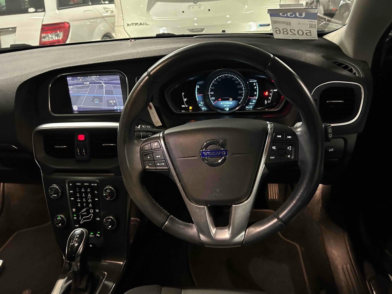 Used Volvo V40 2013 for sale - 77536397: Photo 3