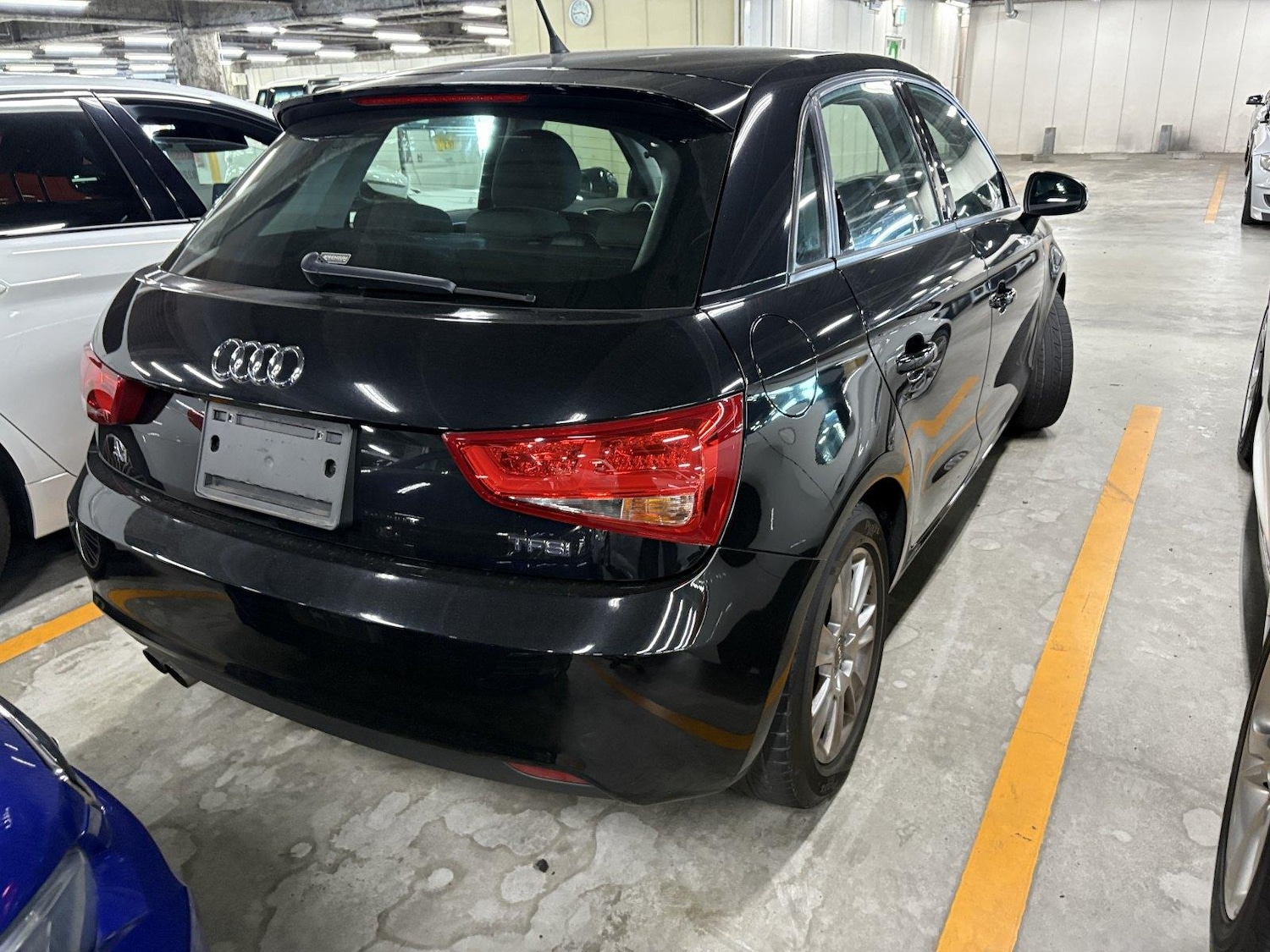 Used Audi A1 2012 for sale - 76897354: Photo 2