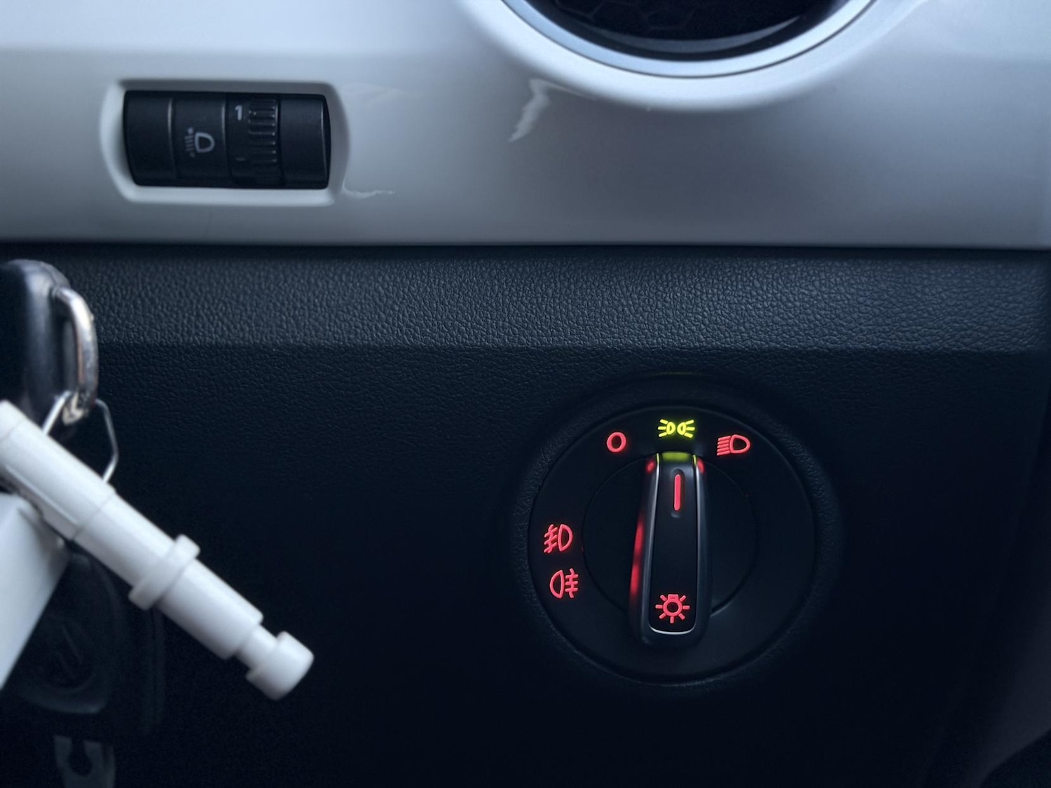 Used Volkswagen up! 2026 for sale - 77525279: Photo 16