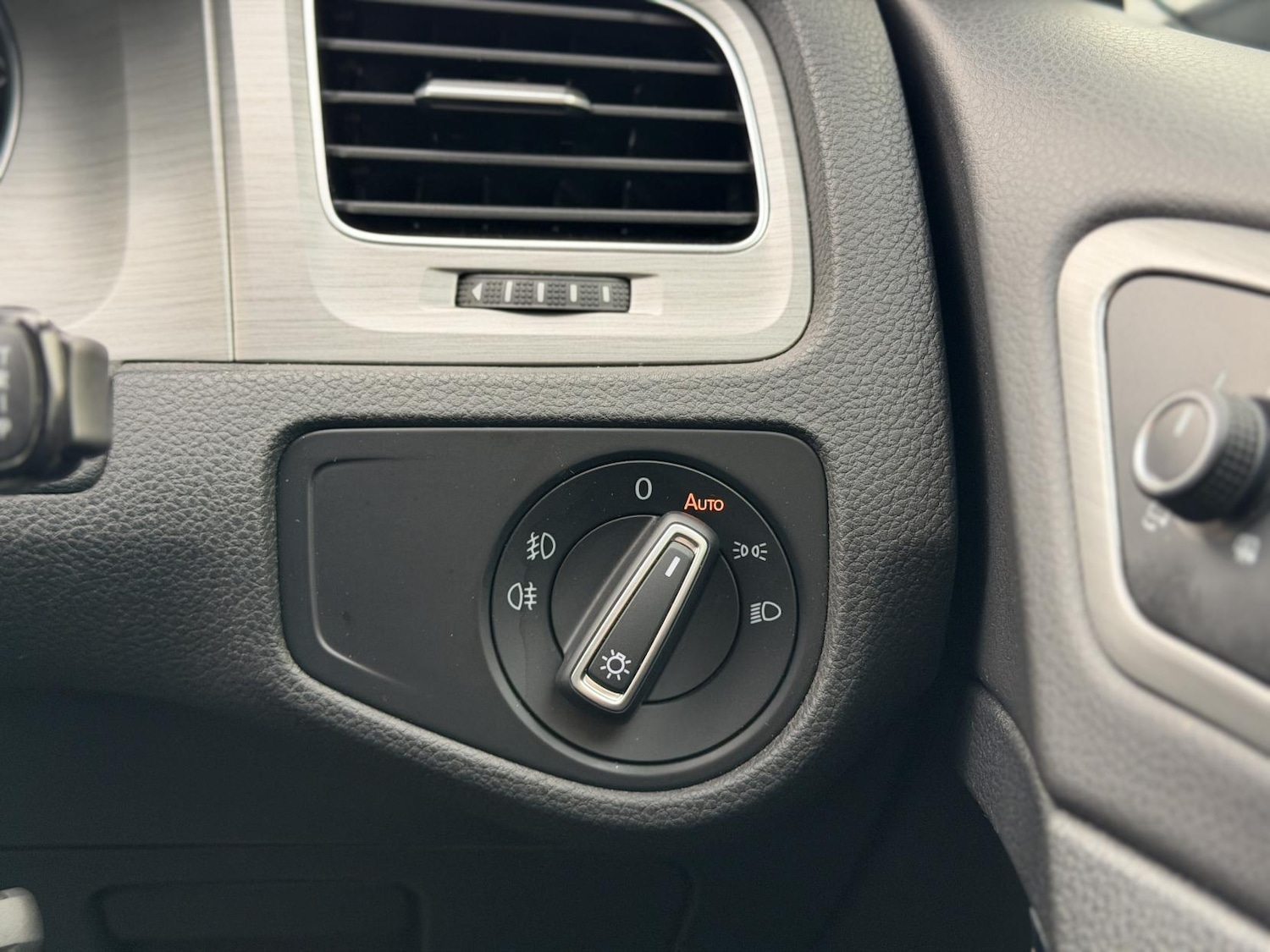 Used Volkswagen Golf 2025 for sale - 77525249: Photo 23