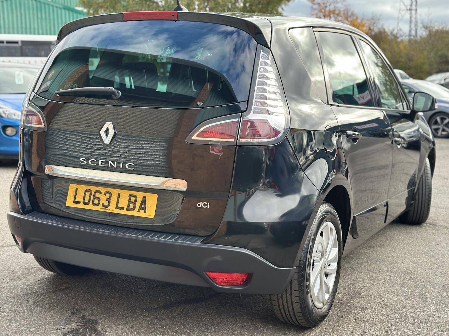 Used Renault Scenic 2014 for sale - 76332788: Photo 2