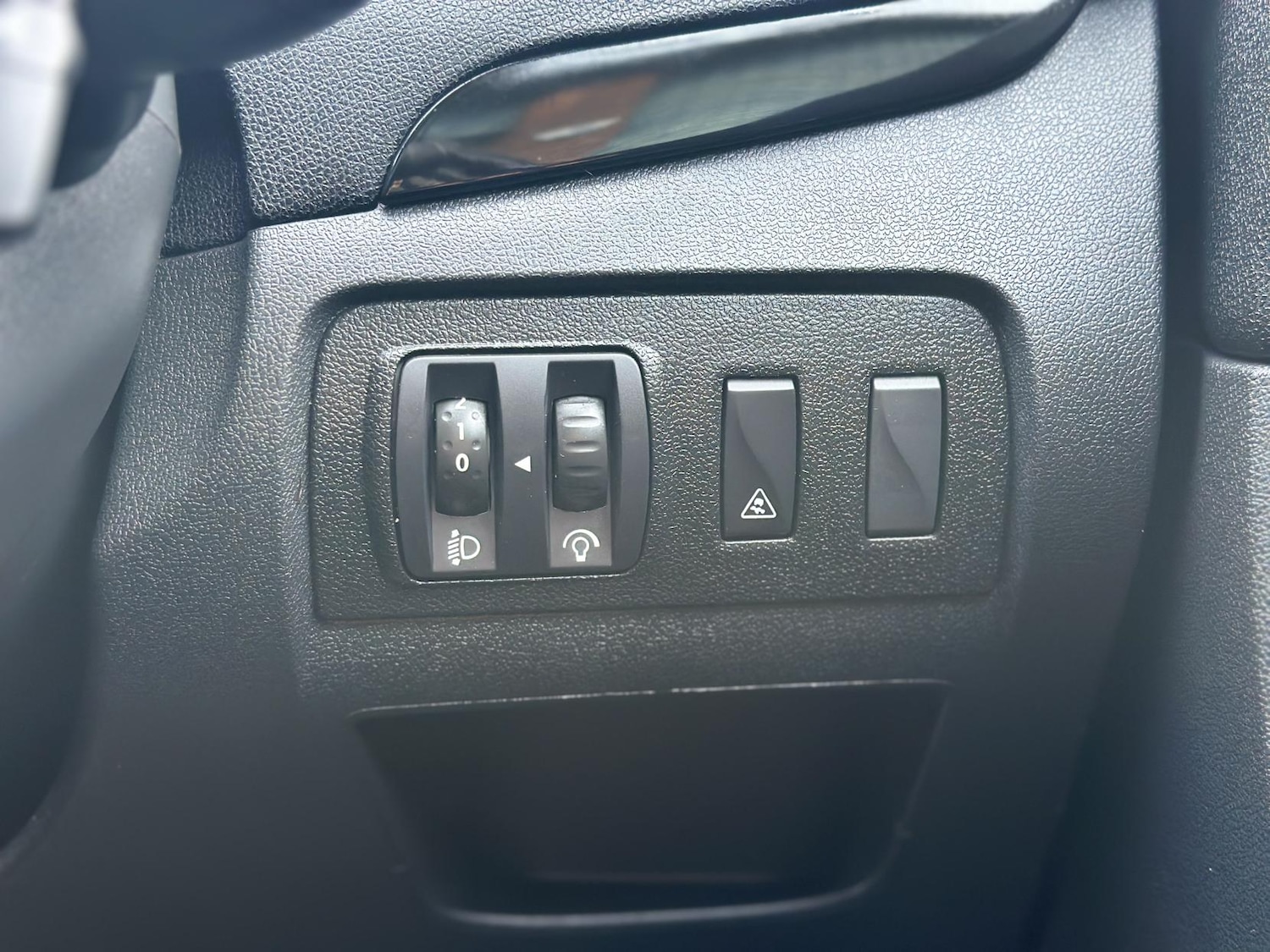 Used Renault Scenic 2014 for sale - 76332788: Photo 23