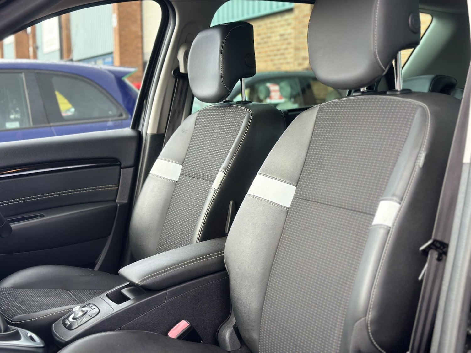 Used Renault Scenic 2014 for sale - 76332788: Photo 29