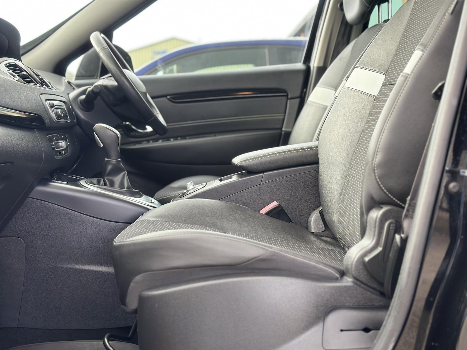 Used Renault Scenic 2014 for sale - 76332788: Photo 30