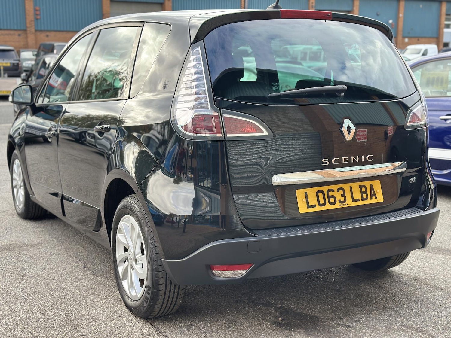 Used Renault Scenic 2014 for sale - 76332788: Photo 9