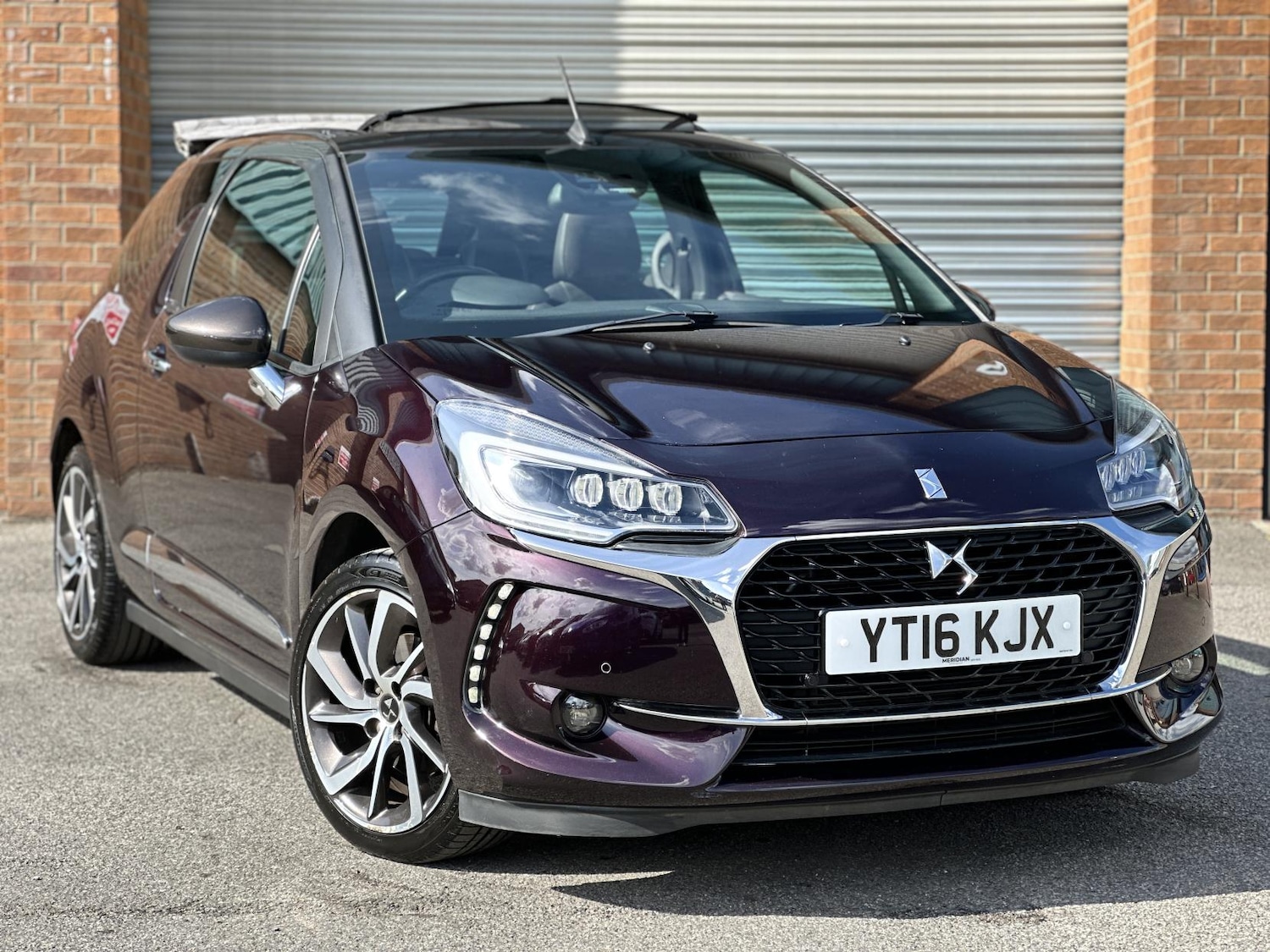 Used DS Automobiles DS 3 2016 for sale - 76407801: Photo 1