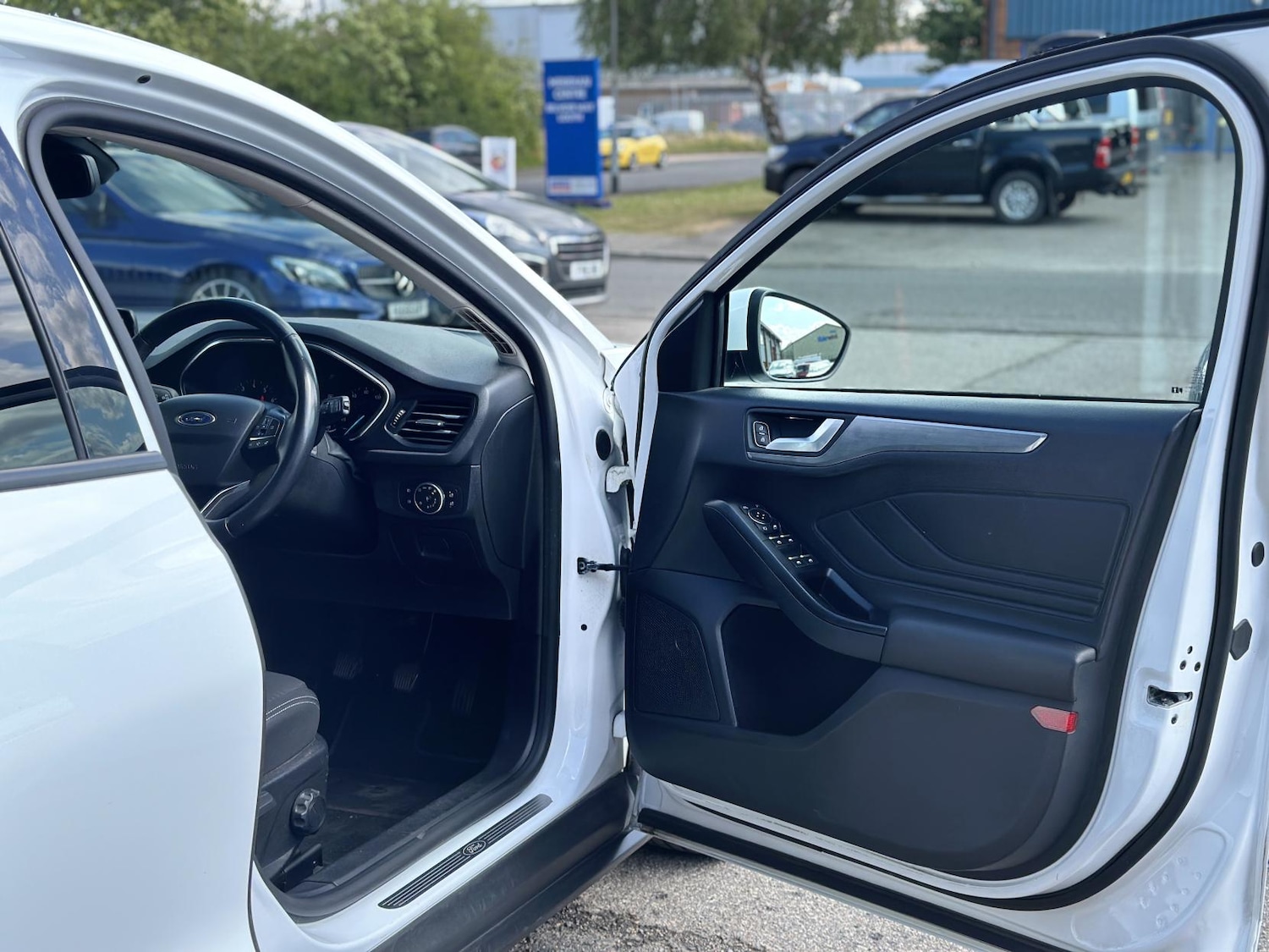 Used Ford Focus 2018 for sale - 77525270: Photo 15