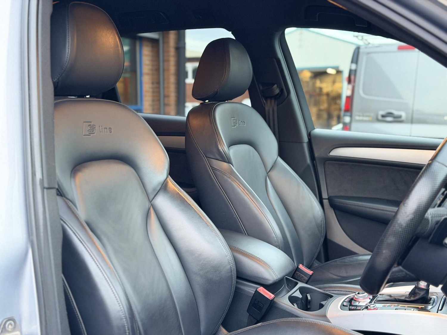 Used Audi Q5 2015 for sale - 76483315: Photo 16