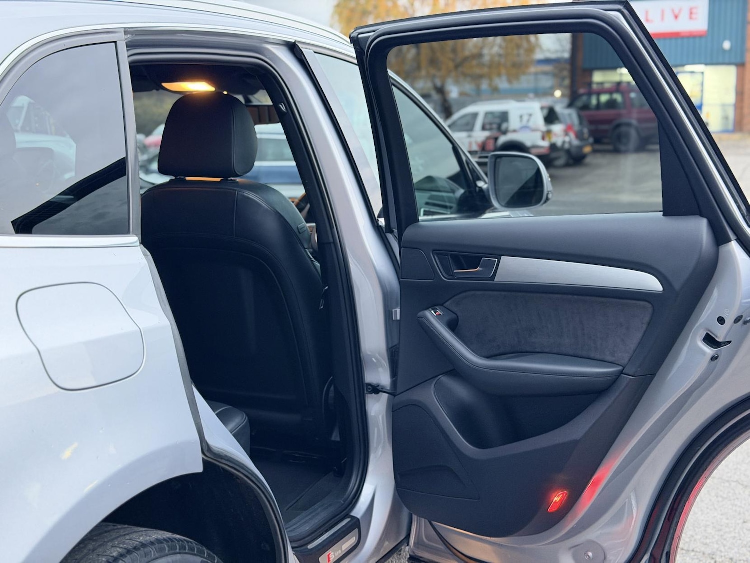 Used Audi Q5 2015 for sale - 76483315: Photo 34