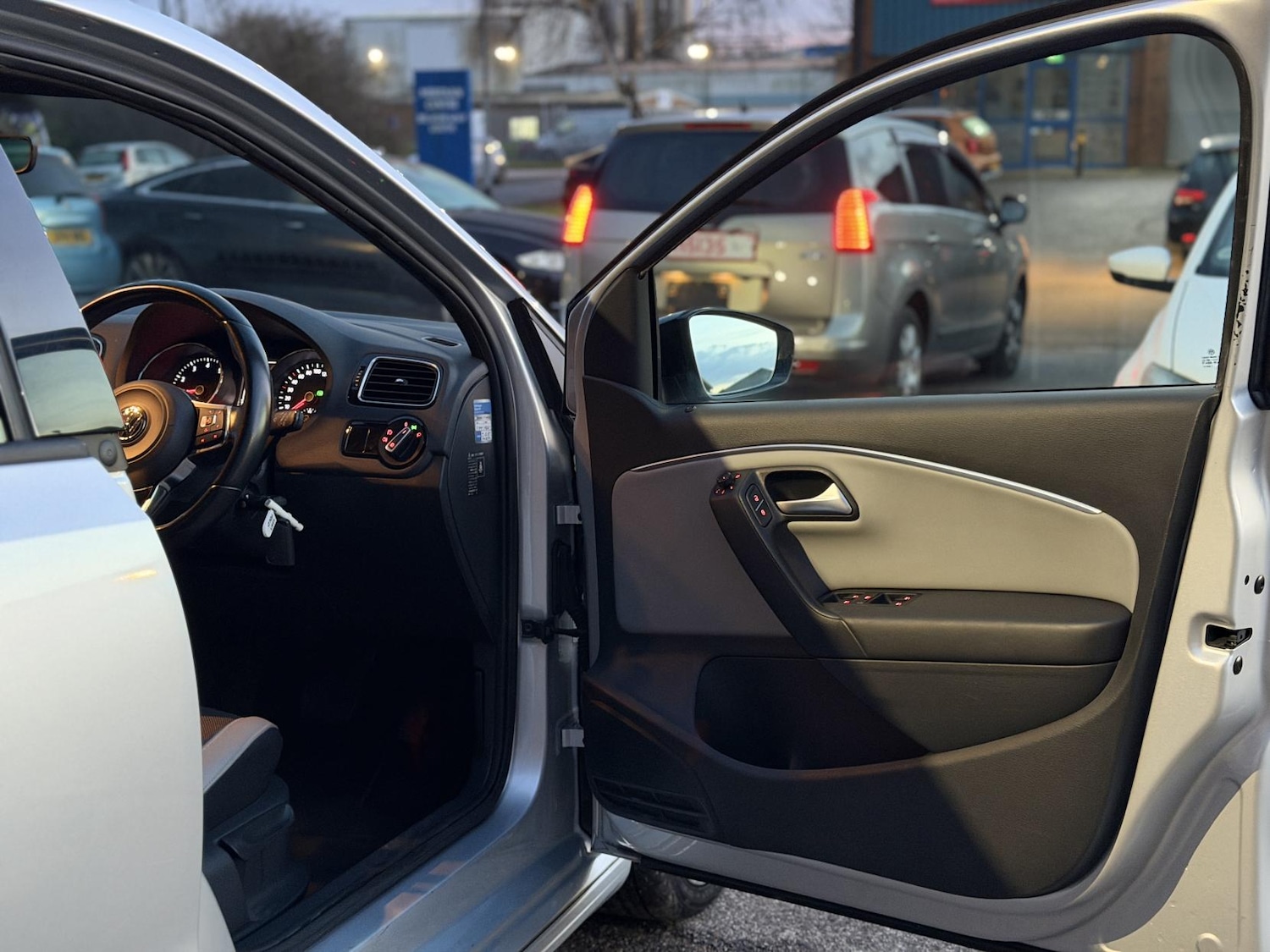 Used Volkswagen Polo 2025 for sale - 77173542: Photo 13