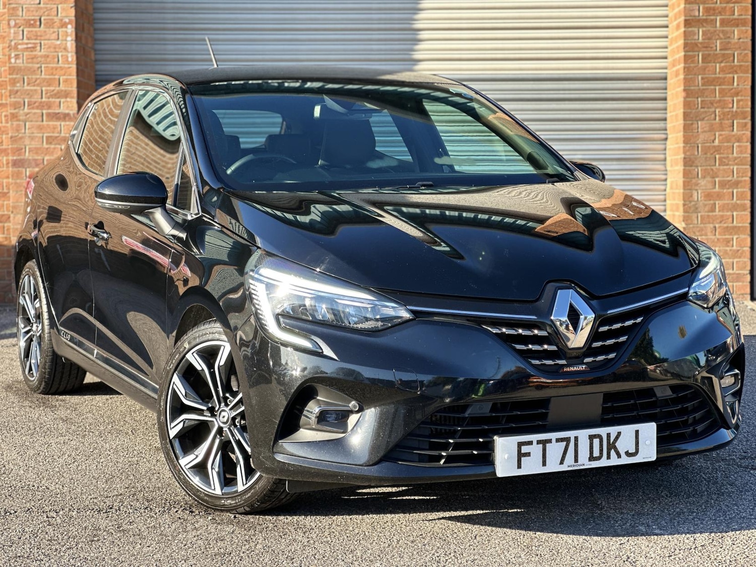 Used Renault Clio 2022 for sale - 76184585: Photo 1