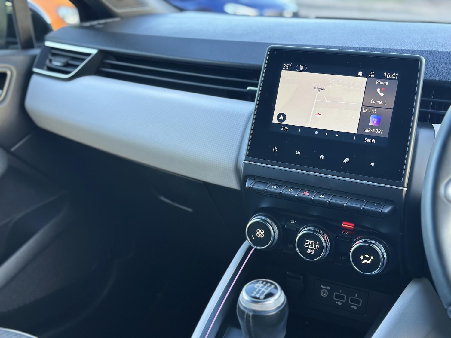 Used Renault Clio 2022 for sale - 76184585: Photo 24