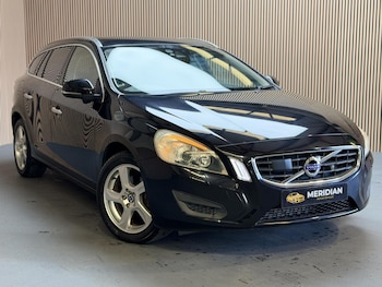 Used Volvo V60 2011 for sale - 78232711: Photo