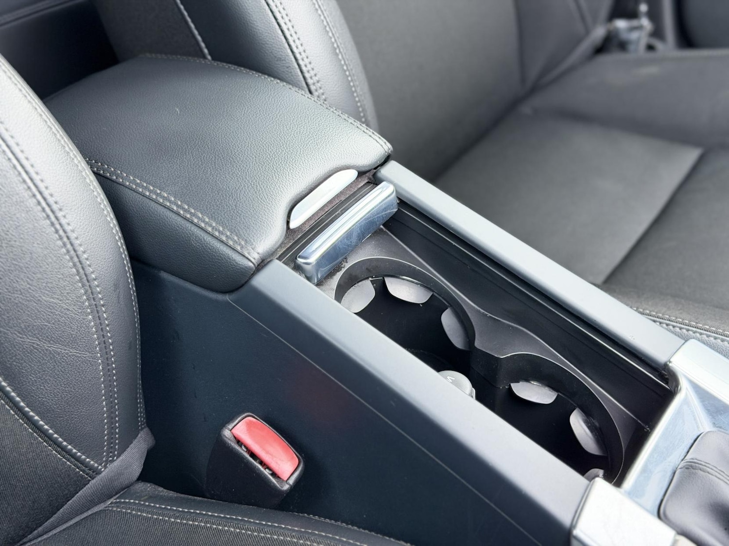 Used Volvo XC60 2015 for sale - 77116352: Photo 27