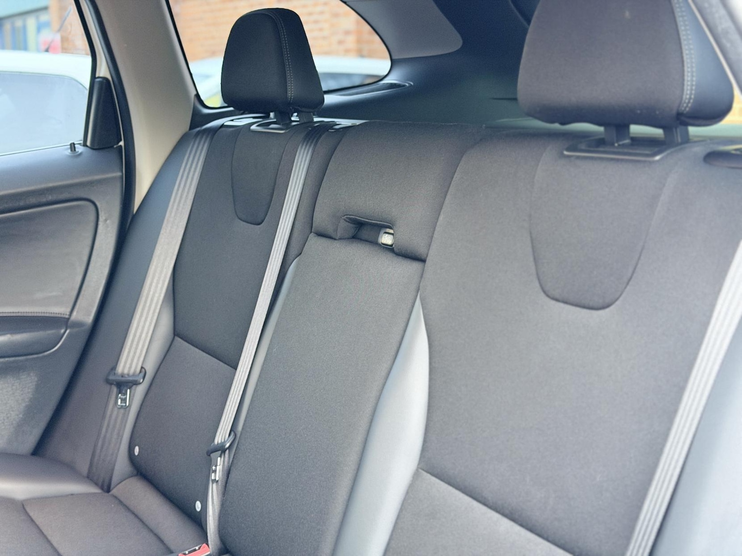 Used Volvo XC60 2015 for sale - 77116352: Photo 38