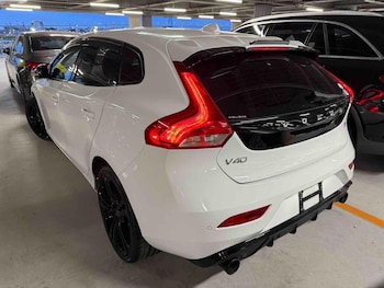 Used Volvo V40 2015 for sale - 77225354: Photo