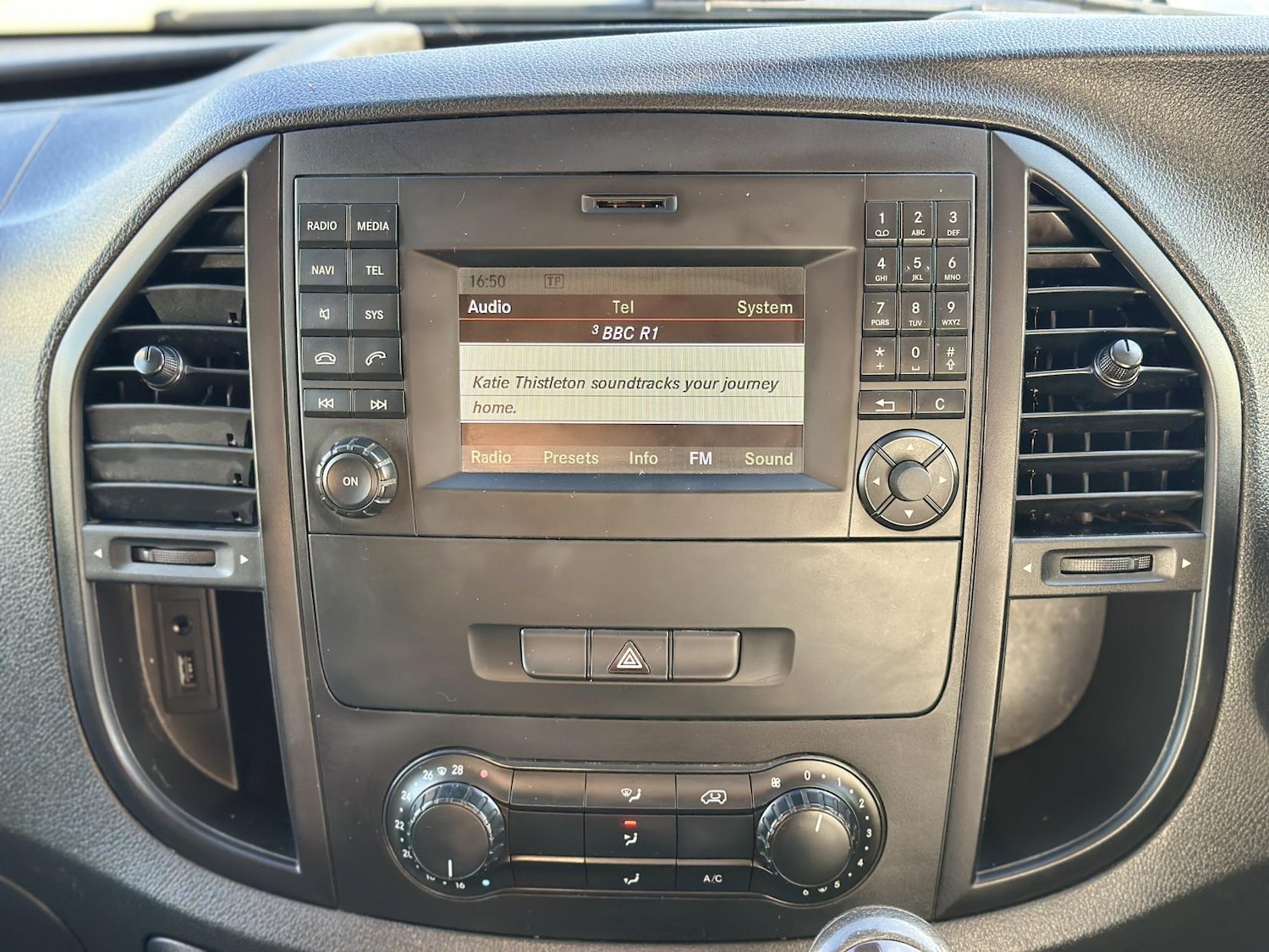 Used Mercedes-Benz Vito 2019 for sale - 76117690: Photo 28