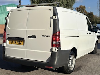 Used Mercedes-Benz Vito 2019 for sale - 76117690: Photo