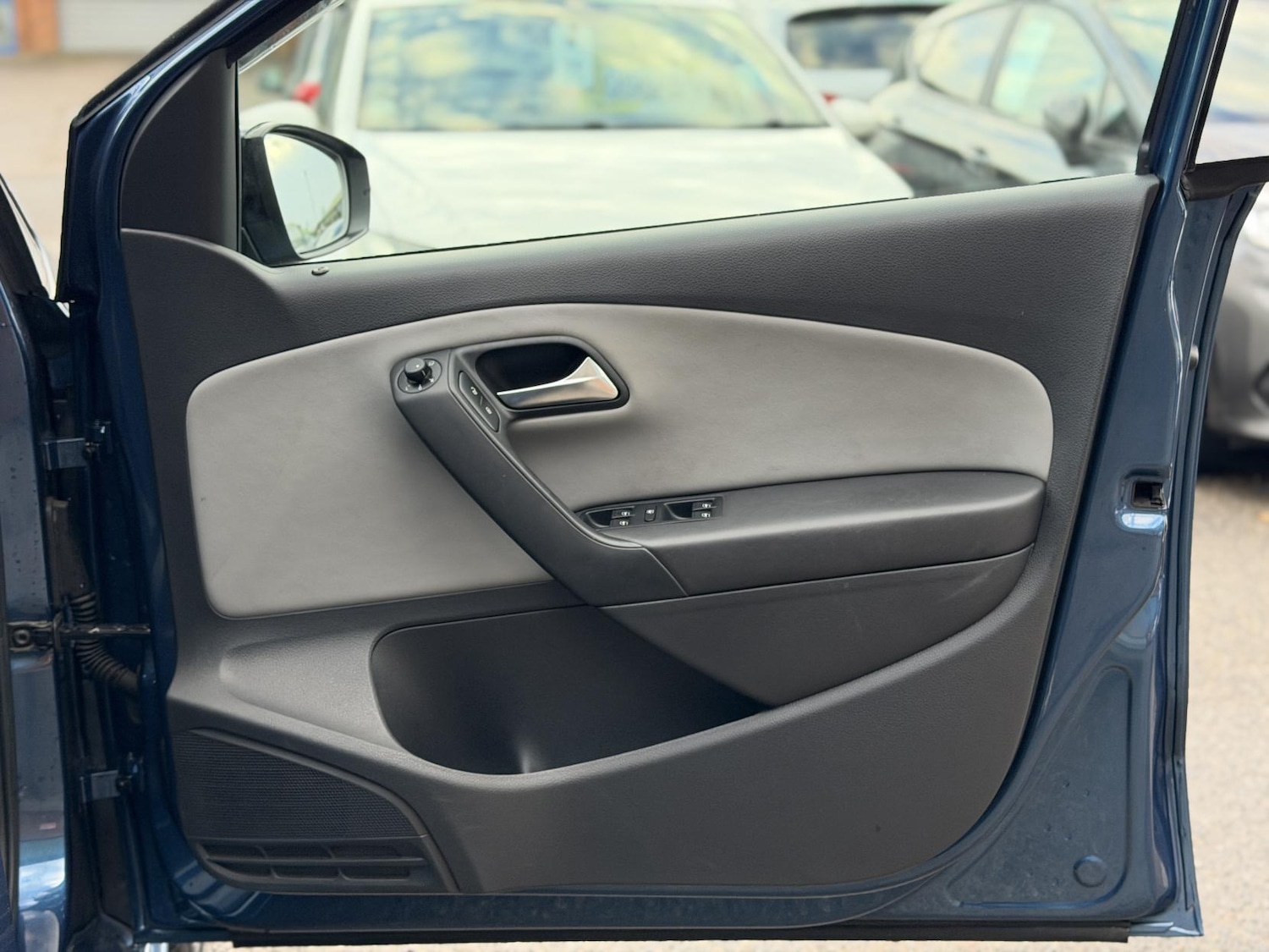 Used Volkswagen Polo 2013 for sale - 76719271: Photo 16