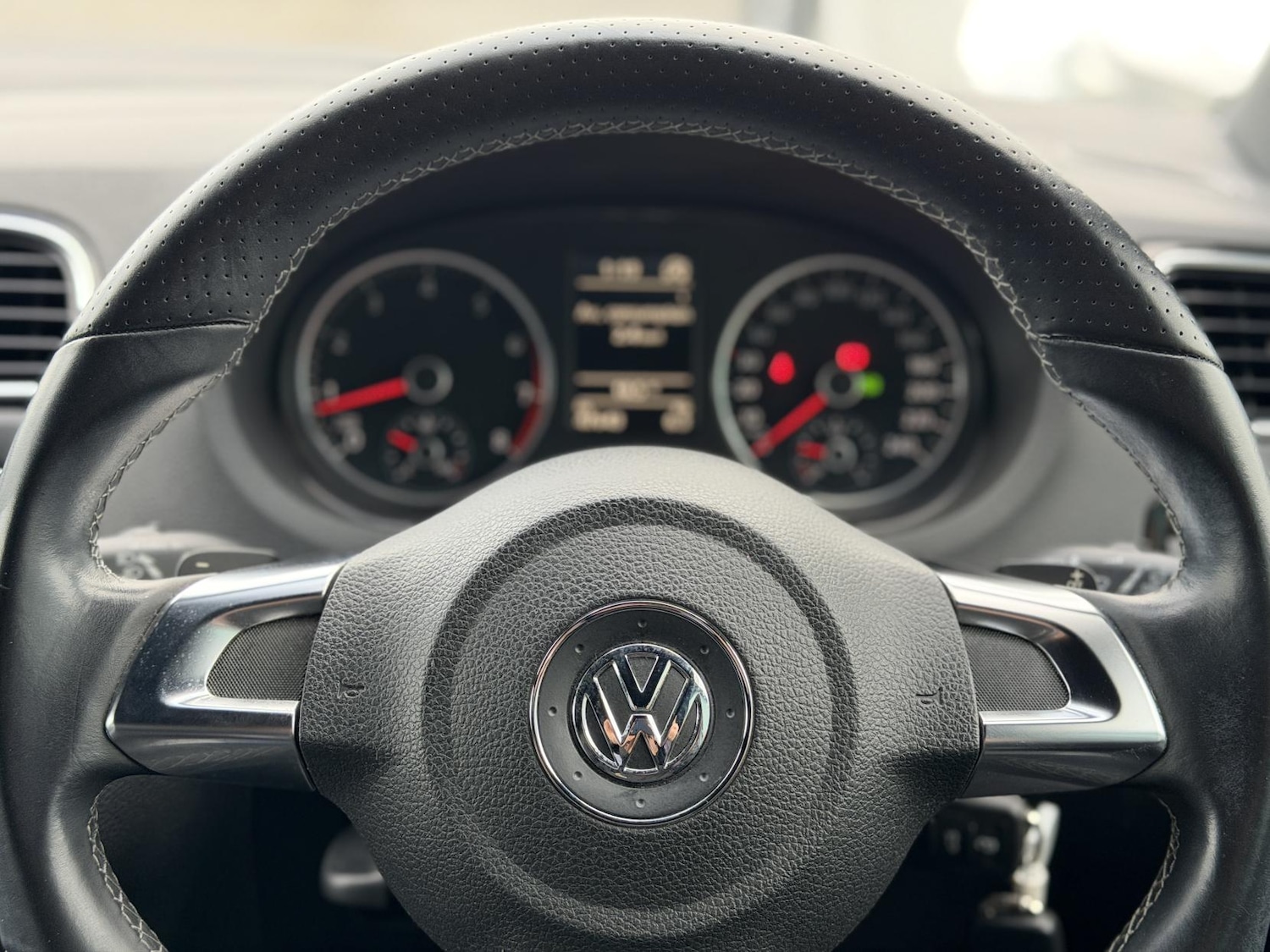 Used Volkswagen Polo 2013 for sale - 76719271: Photo 20