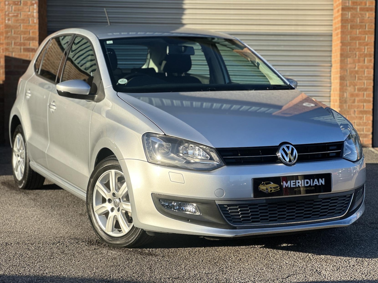 Used Volkswagen Polo 2012 for sale - 76382505: Photo 1