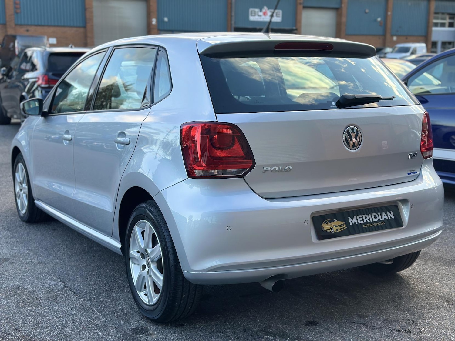 Used Volkswagen Polo 2012 for sale - 76382505: Photo 9