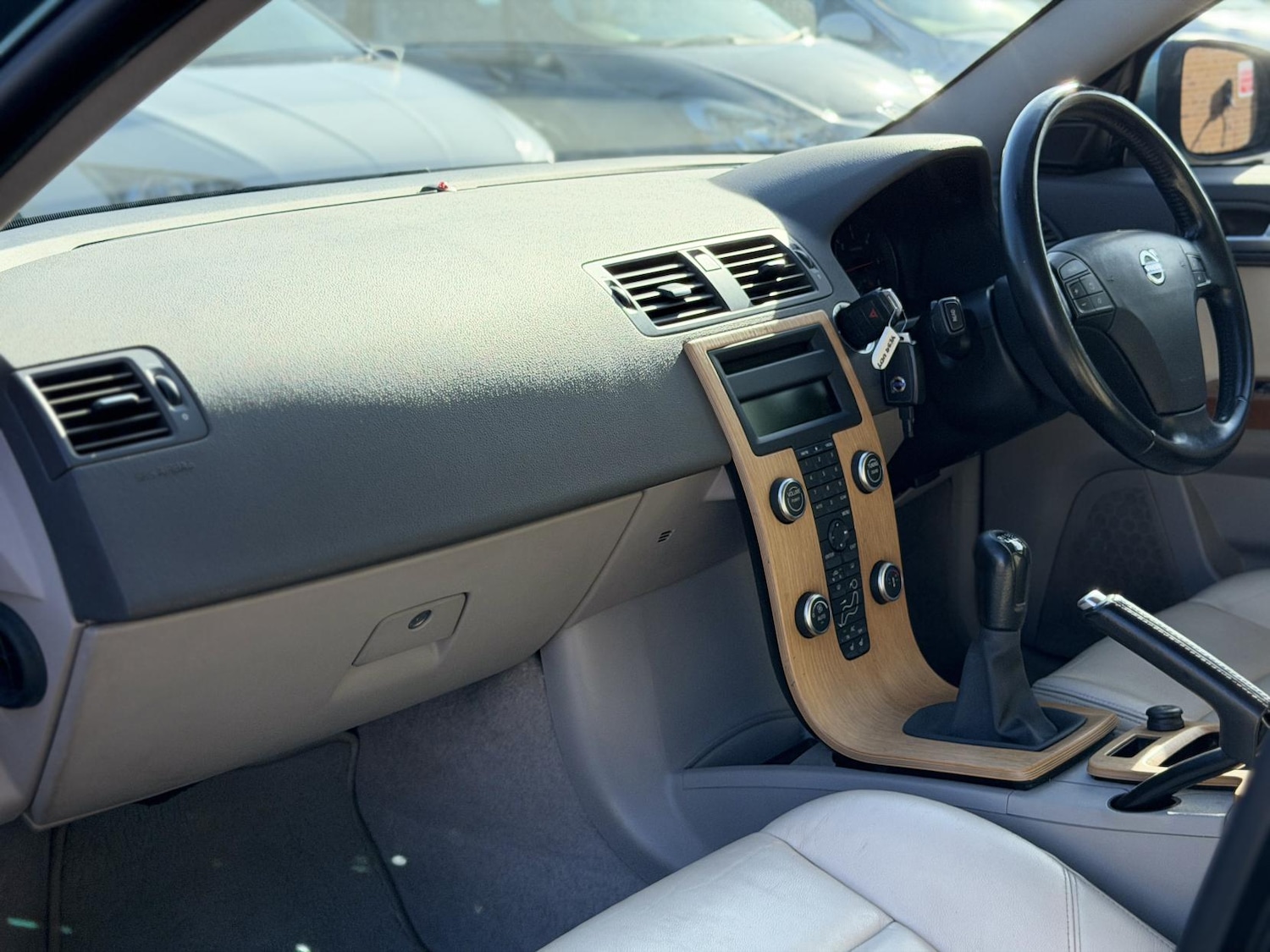 Used Volvo S40 2009 for sale - 77975663: Photo 33