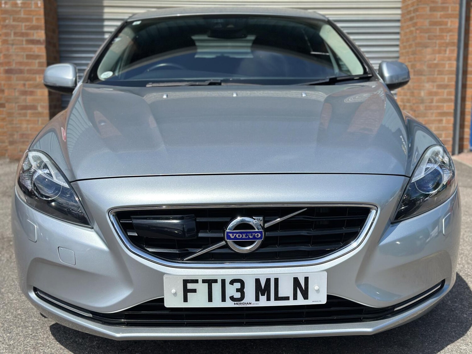 Used Volvo V40 2013 for sale - 75733142: Photo 8
