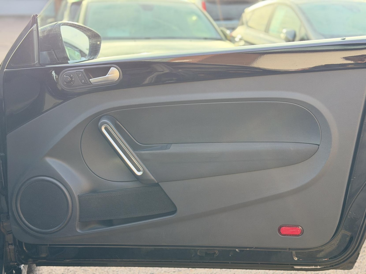 Used Volkswagen Beetle 2025 for sale - 77198460: Photo 16