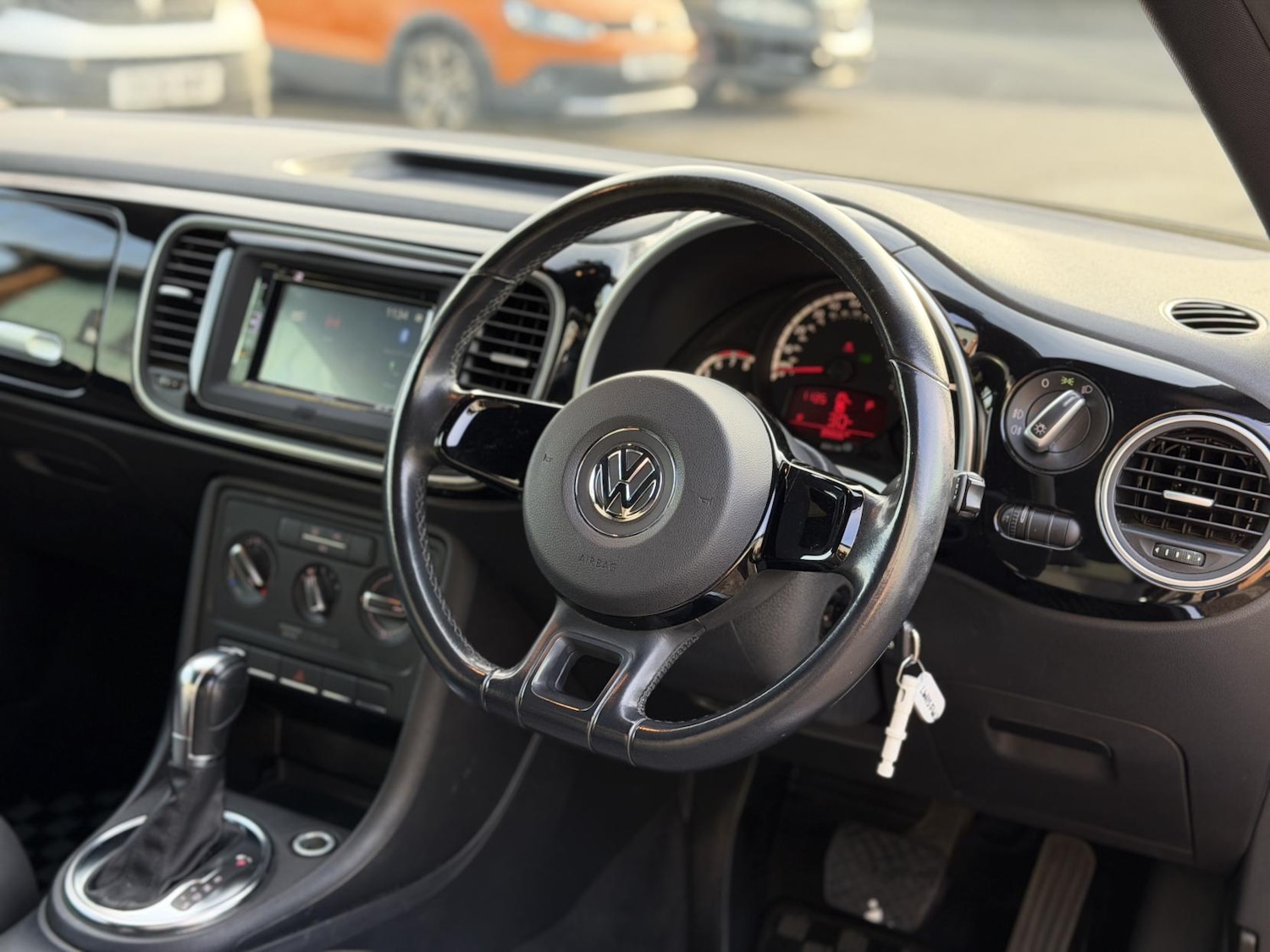 Used Volkswagen Beetle 2025 for sale - 77198460: Photo 19