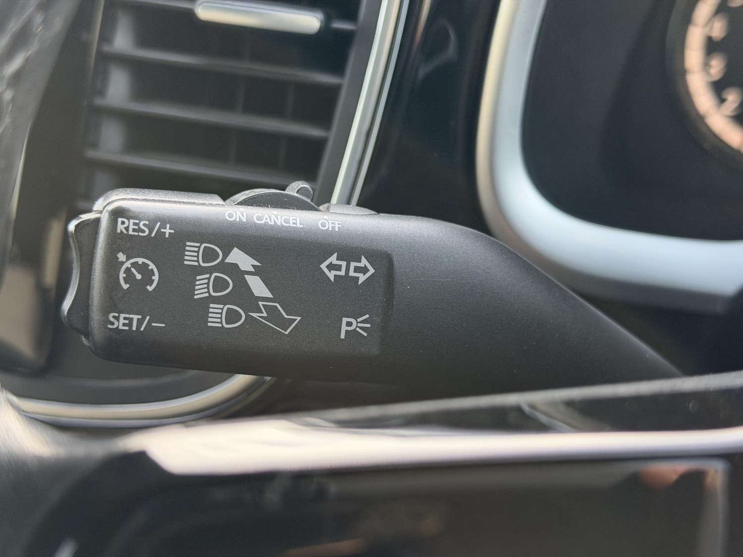 Used Volkswagen Beetle 2025 for sale - 77198460: Photo 21