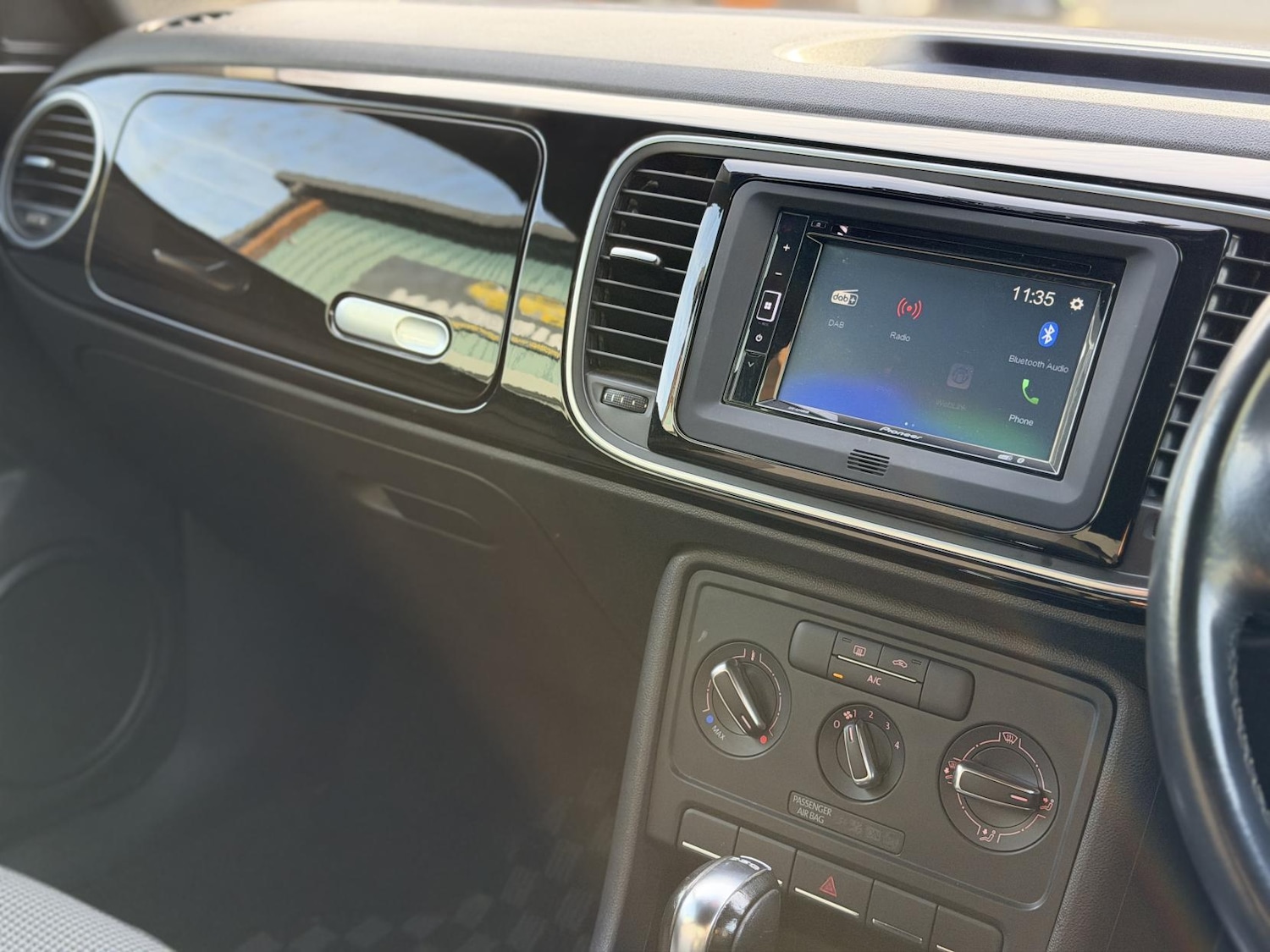 Used Volkswagen Beetle 2025 for sale - 77198460: Photo 24