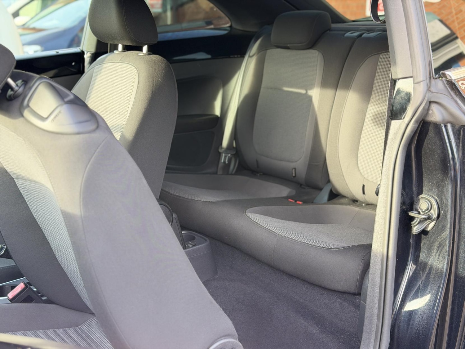 Used Volkswagen Beetle 2025 for sale - 77198460: Photo 36