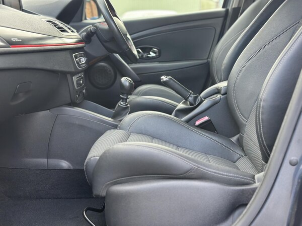 Used Renault Megane 2015 for sale - 75733123: Photo 33