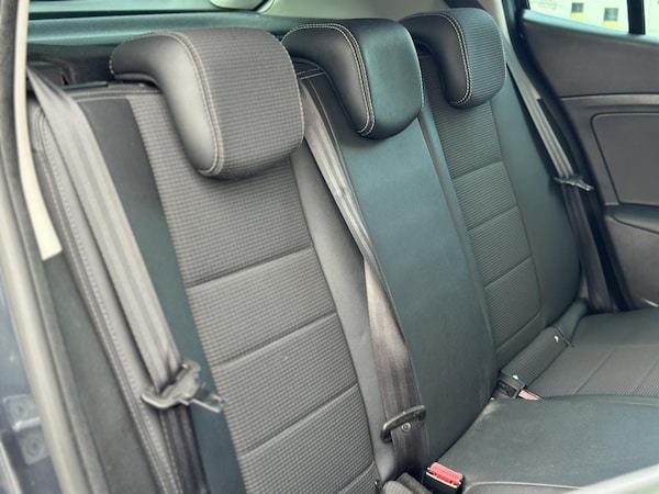 Used Renault Megane 2015 for sale - 75733123: Photo 38