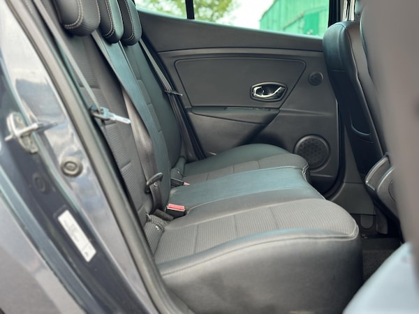 Used Renault Megane 2015 for sale - 75733123: Photo 39