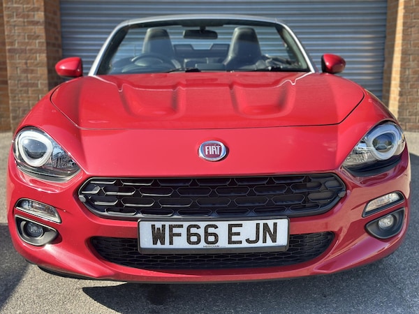 Used Fiat 124 Spider 2016 for sale - 75733140: Photo 8