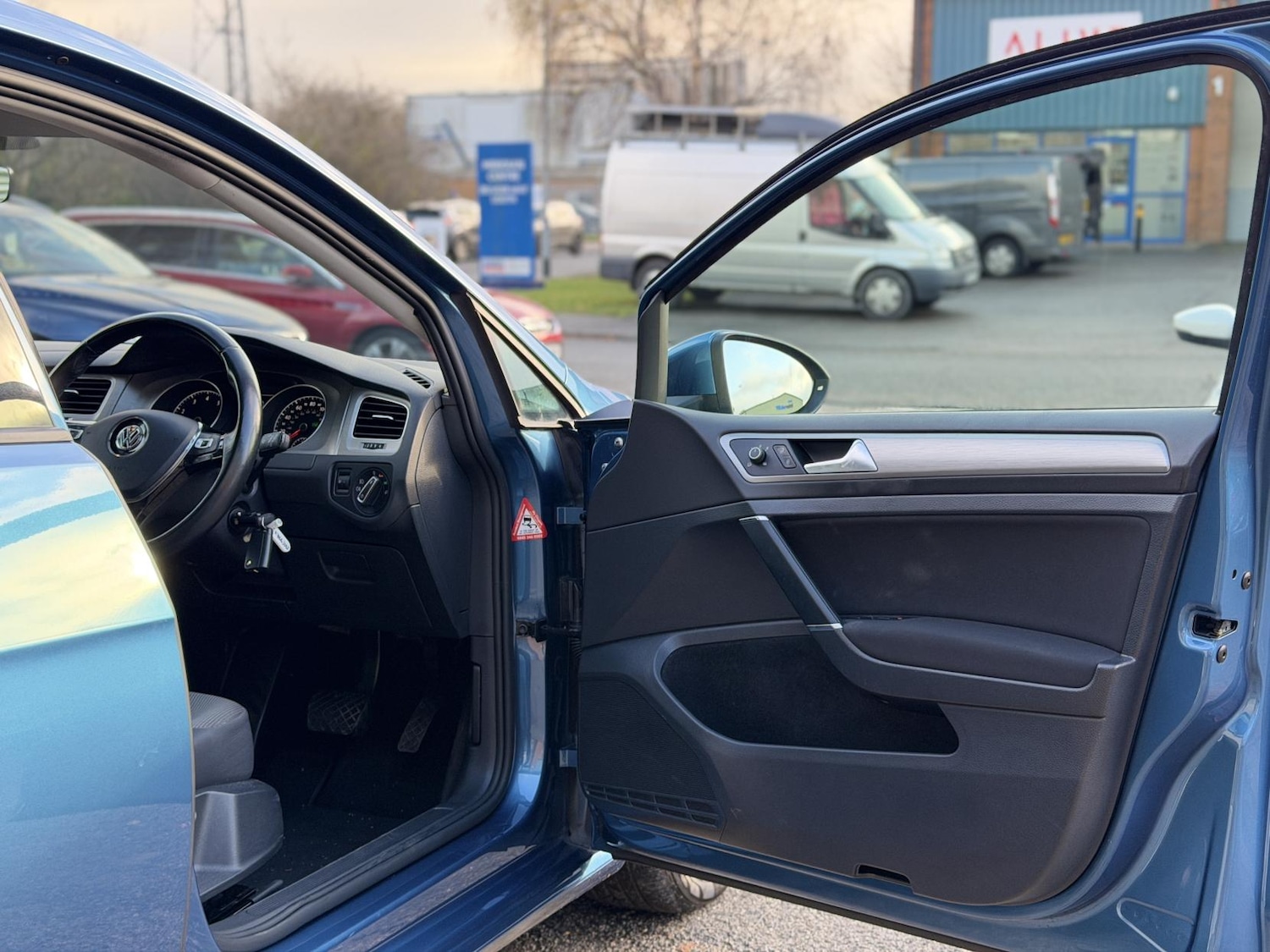 Used Volkswagen Golf 2016 for sale - 76722762: Photo 15