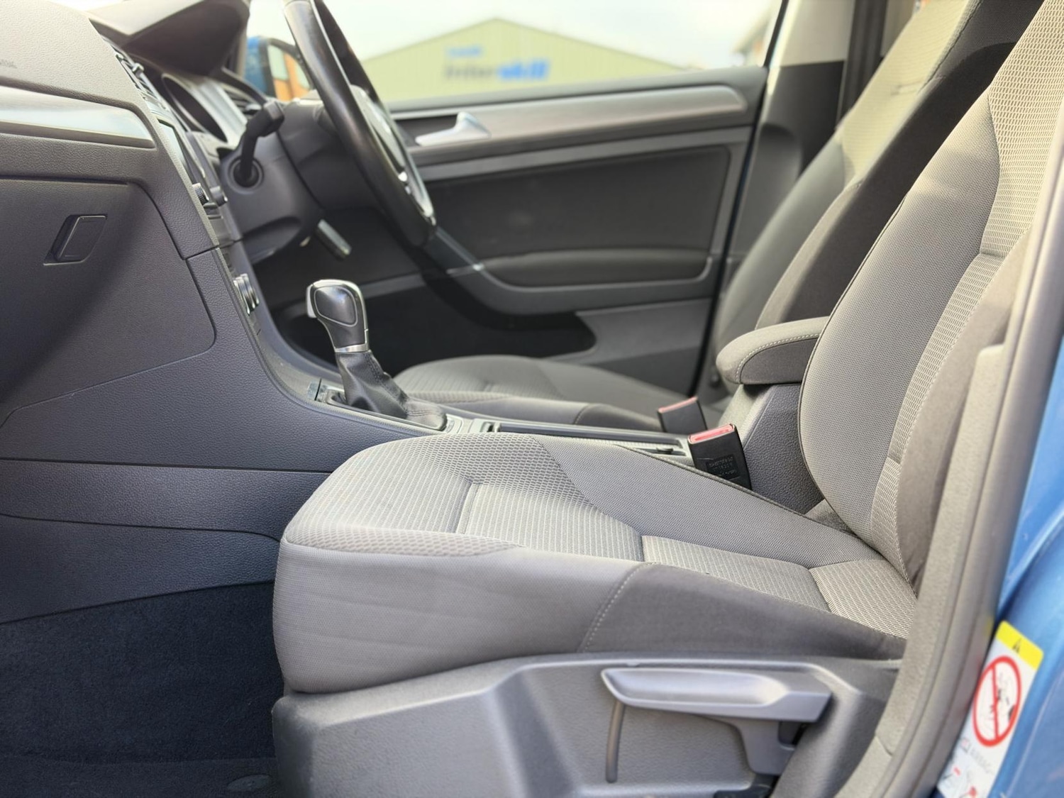 Used Volkswagen Golf 2016 for sale - 76722762: Photo 31