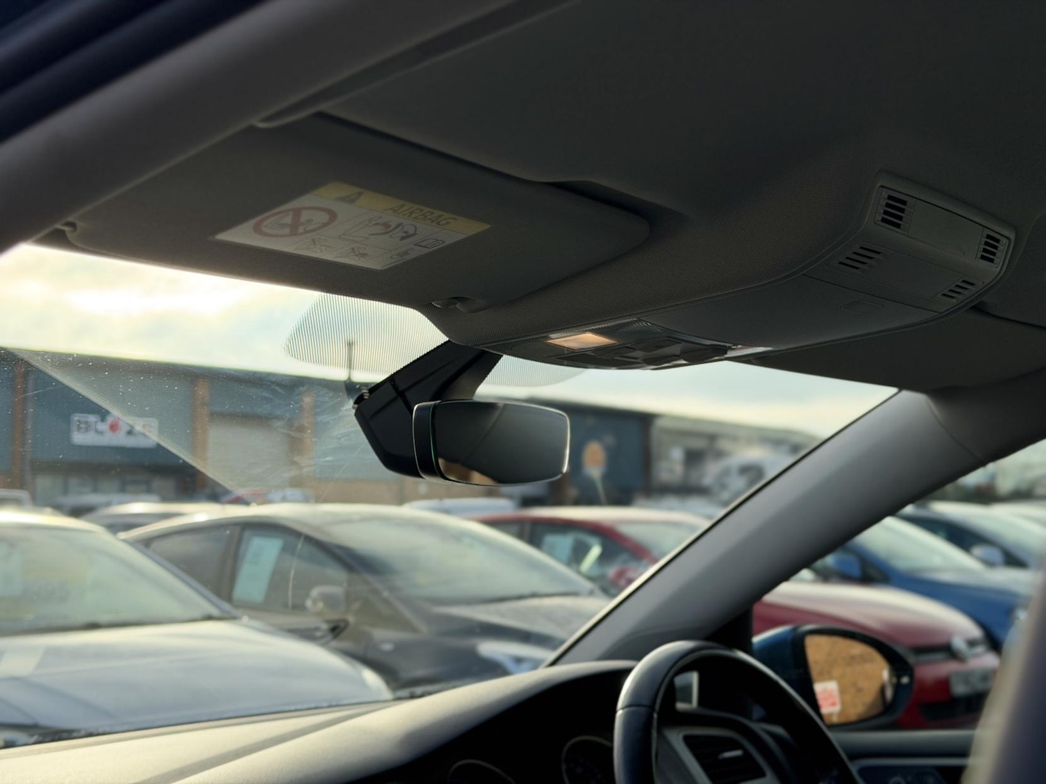 Used Volkswagen Golf 2016 for sale - 76722762: Photo 32