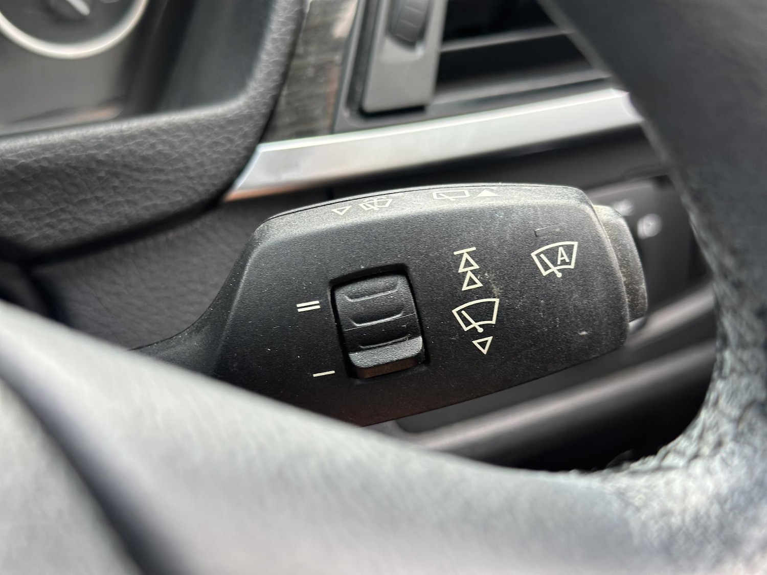 Used BMW 3 Series 2025 for sale - 75733121: Photo 22