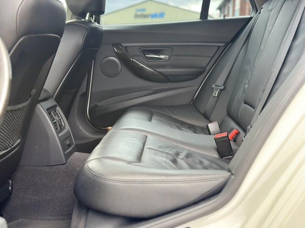 Used BMW 3 Series 2025 for sale - 75733121: Photo 41