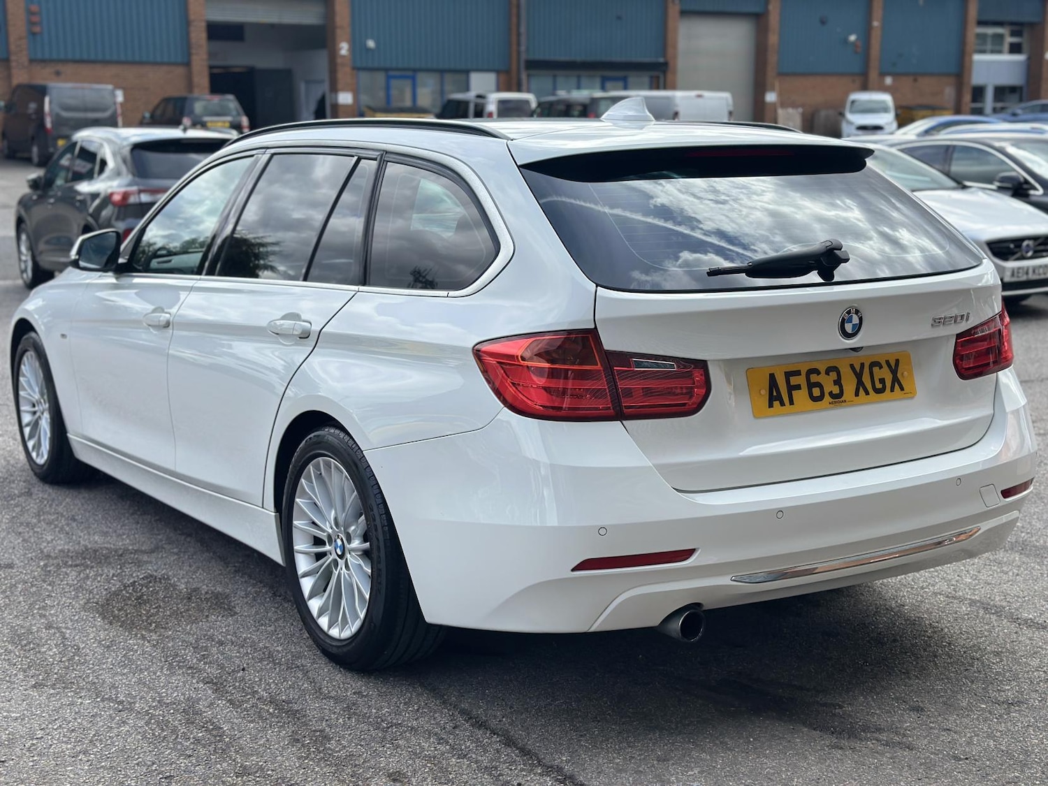 Used BMW 3 Series 2025 for sale - 75733121: Photo 9