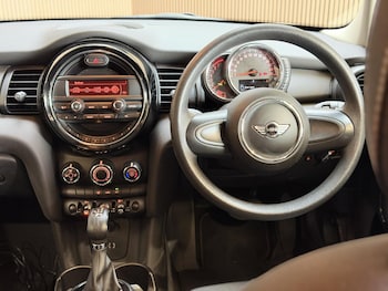 Used MINI One 2017 for sale - 79471376: Photo