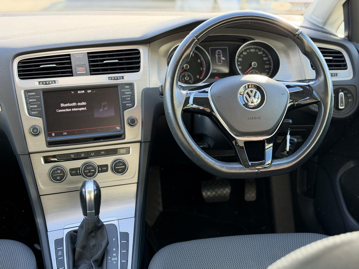 Used Volkswagen Golf 2015 for sale - 76384839: Photo 3