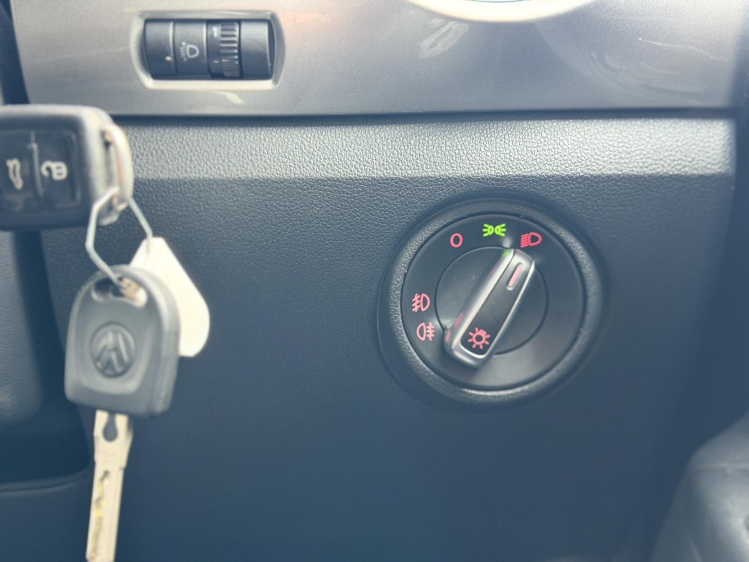 Used Volkswagen up! 2012 for sale - 76897353: Photo 23